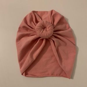 Baby girl dusty rose turban.